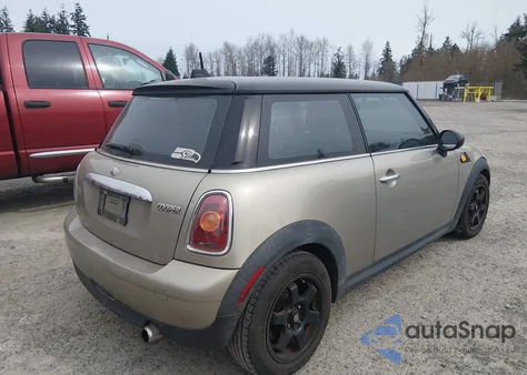 2009 Mini Cooper from USA, damaged, VIN WMWMF33529TW73793